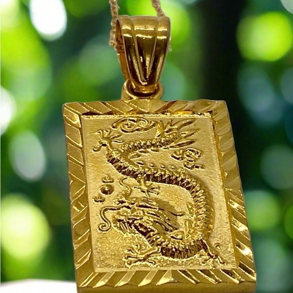 Dragon Fire Necklace! - Picture 3 of 11